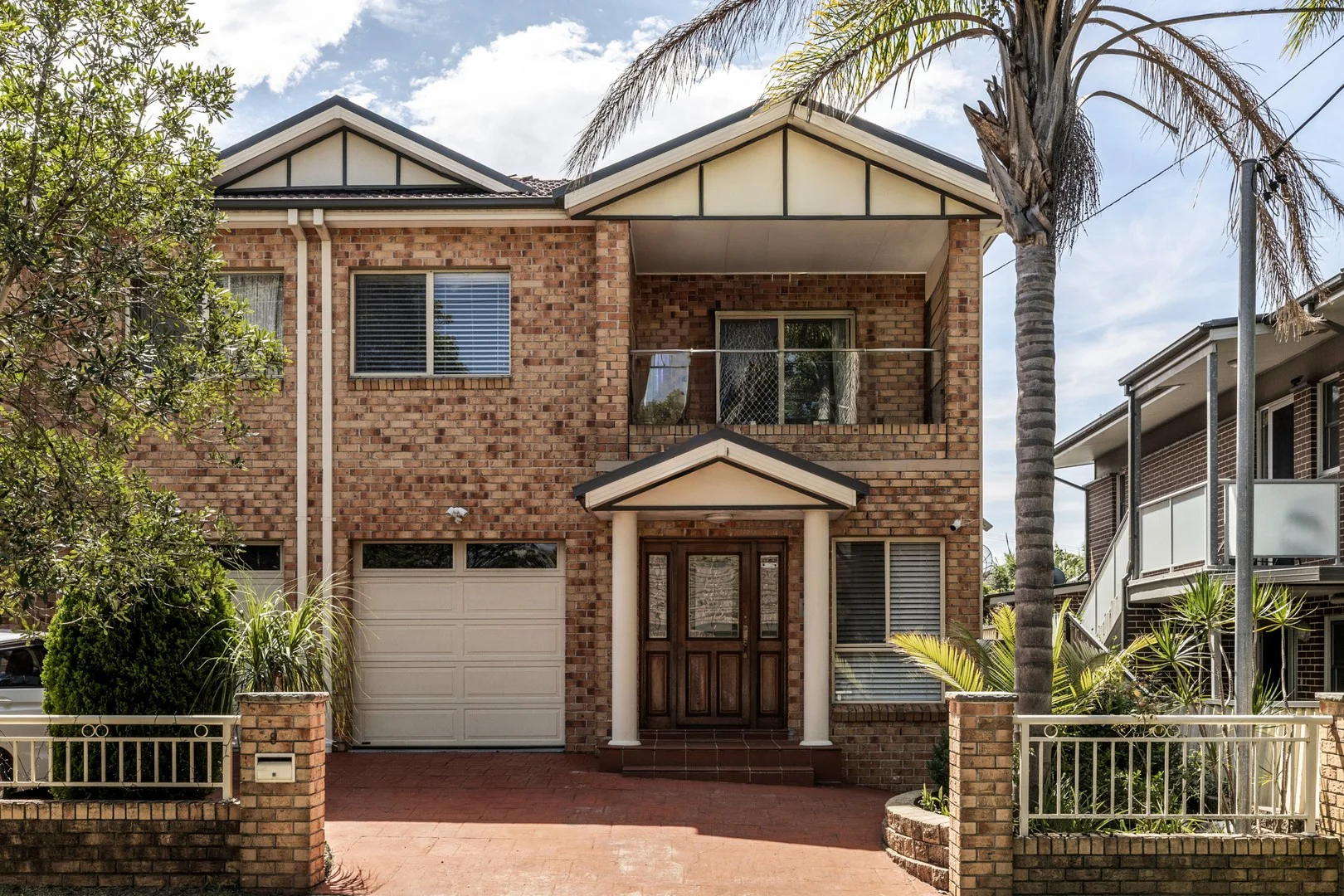 8 Loader Avenue, Beverly Hills NSW 2209