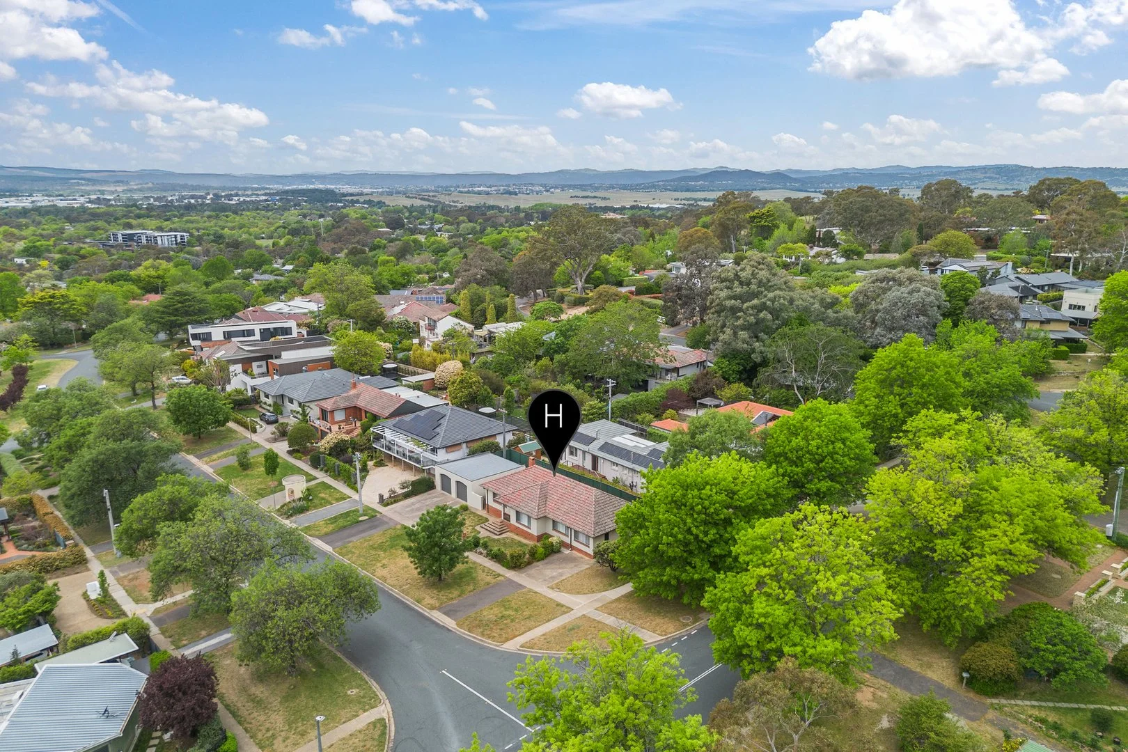 Additional image 23 of 2 Caley Crescent, Narrabundah ACT 2604