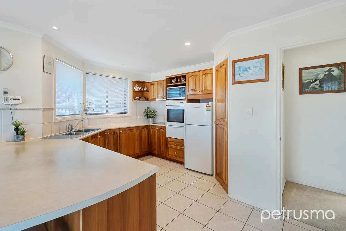 Additional image 8 of 286 Carella Street, Tranmere TAS 7018