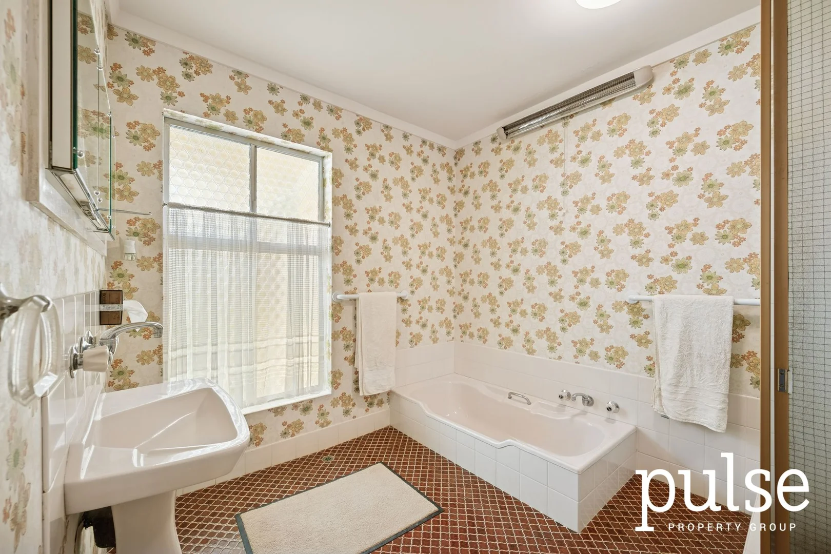 Additional image 15 of 119 Riverton Drive W, Rossmoyne WA 6148