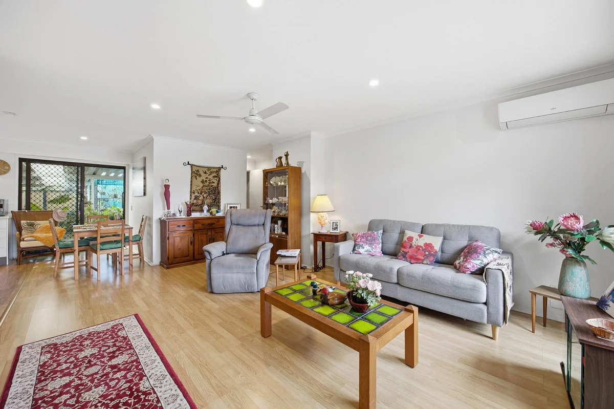 Additional image 22 of 2/4 Cassandra Crescent, Labrador QLD 4215