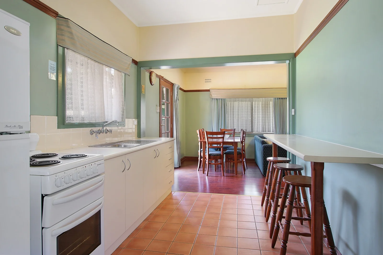 Additional image 2 of 8 Spotted Gum Drive, Lake Hume Village, Albury NSW 2640