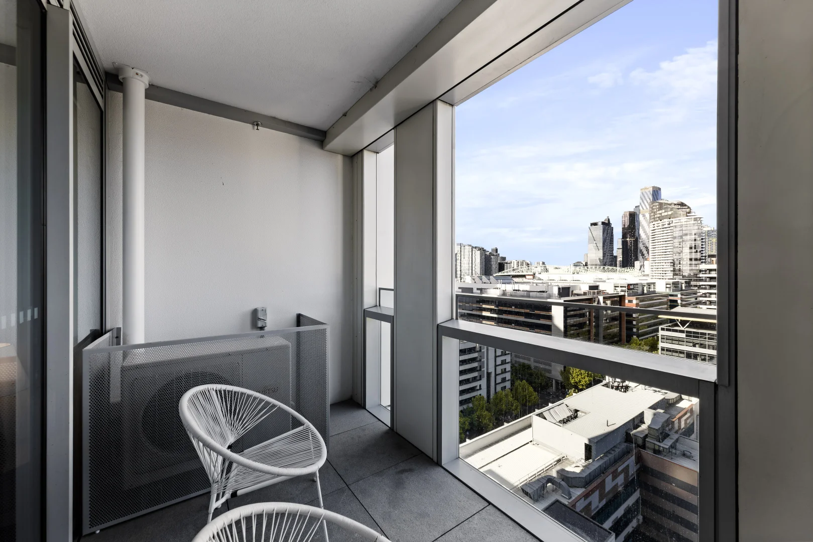 Additional image 5 of 1404E/888 Collins Street, Docklands VIC 3008