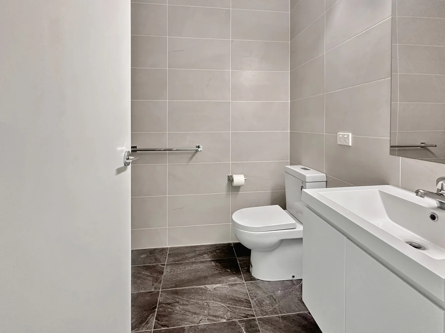 Additional image 16 of 13/17-21 Wharf Road, Batemans Bay NSW 2536