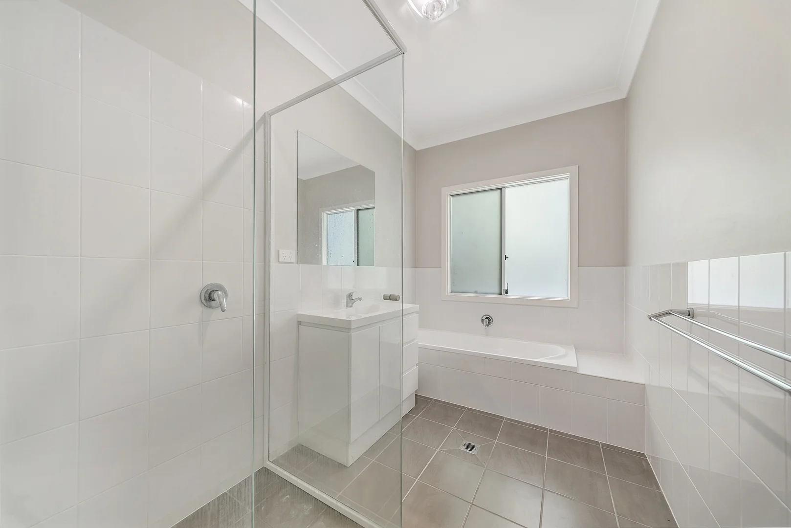 Additional image 10 of 48 Empire Bay Drive, Daleys Point NSW 2257