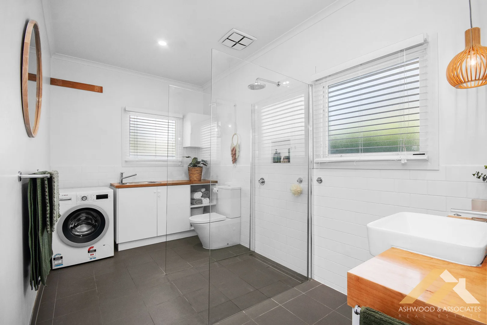 Additional image 10 of 2 Mclean St, Bairnsdale VIC 3875