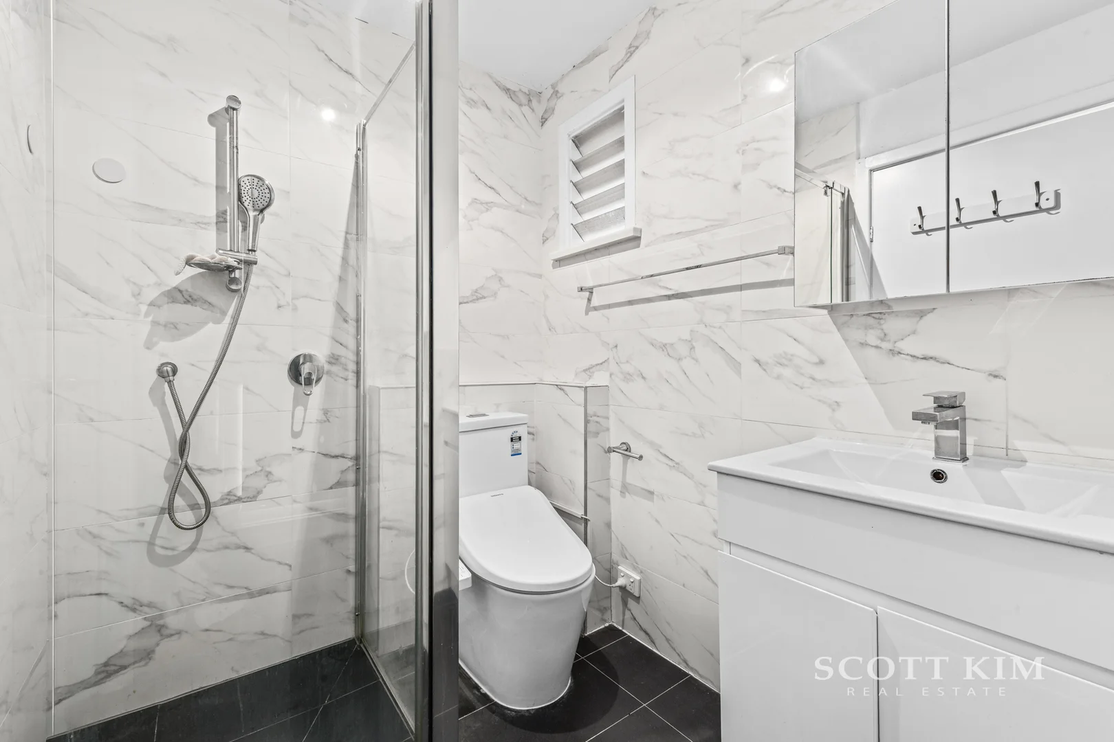 Additional image 7 of 140 Mountain View Road, Balwyn North VIC 3104