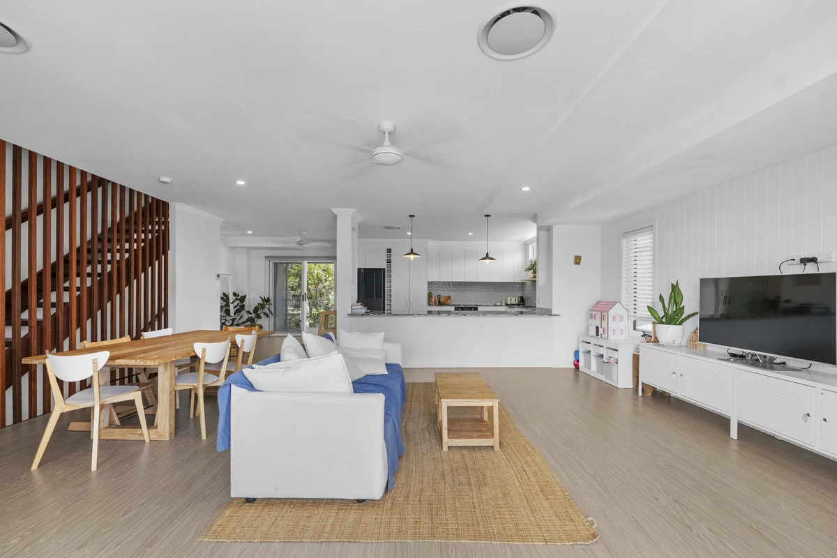 Additional image 2 of 2/4 Cabarita Avenue, Tugun QLD 4224
