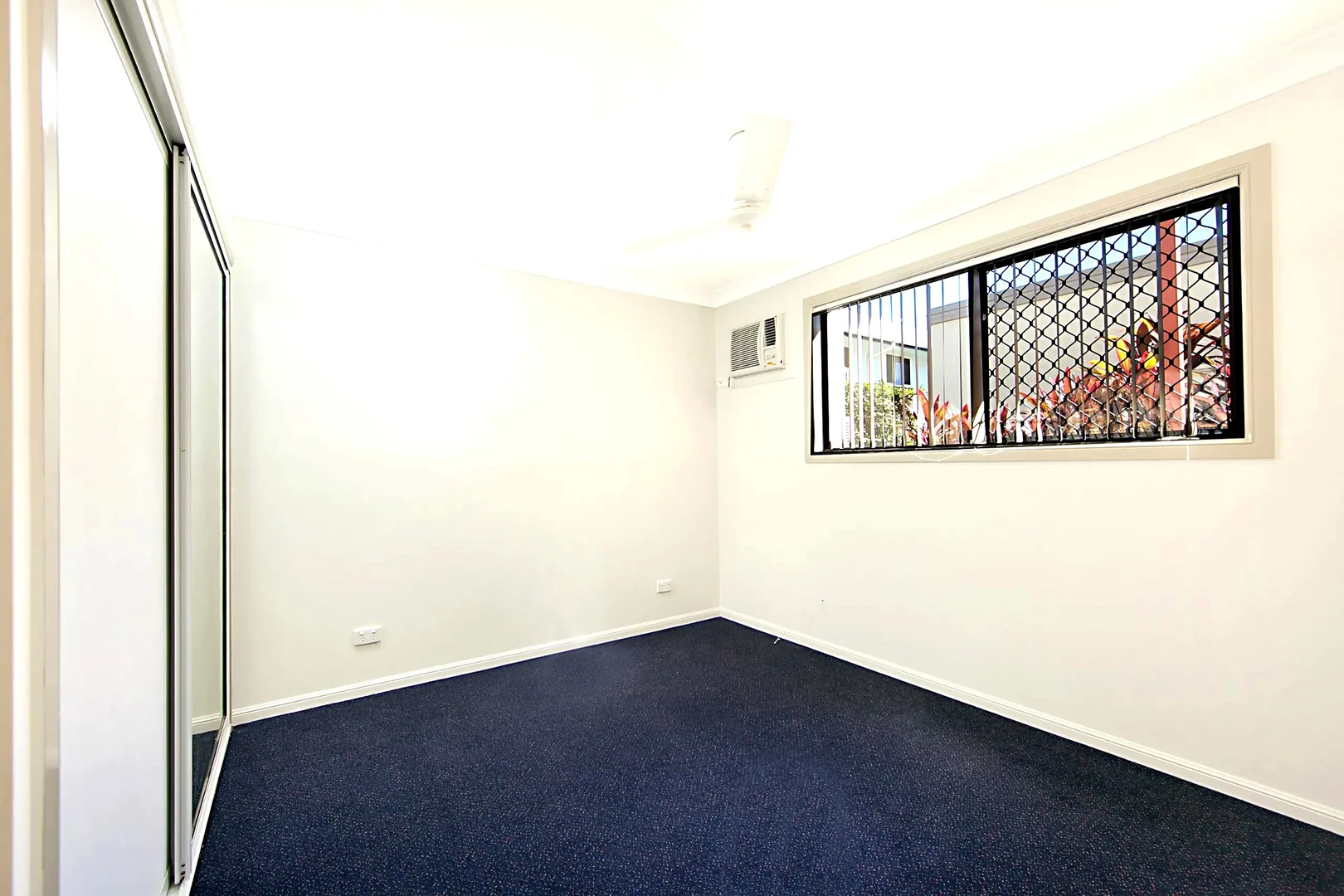 Additional image 12 of 1/4-6 Welsh Street, Rosslea QLD 4812