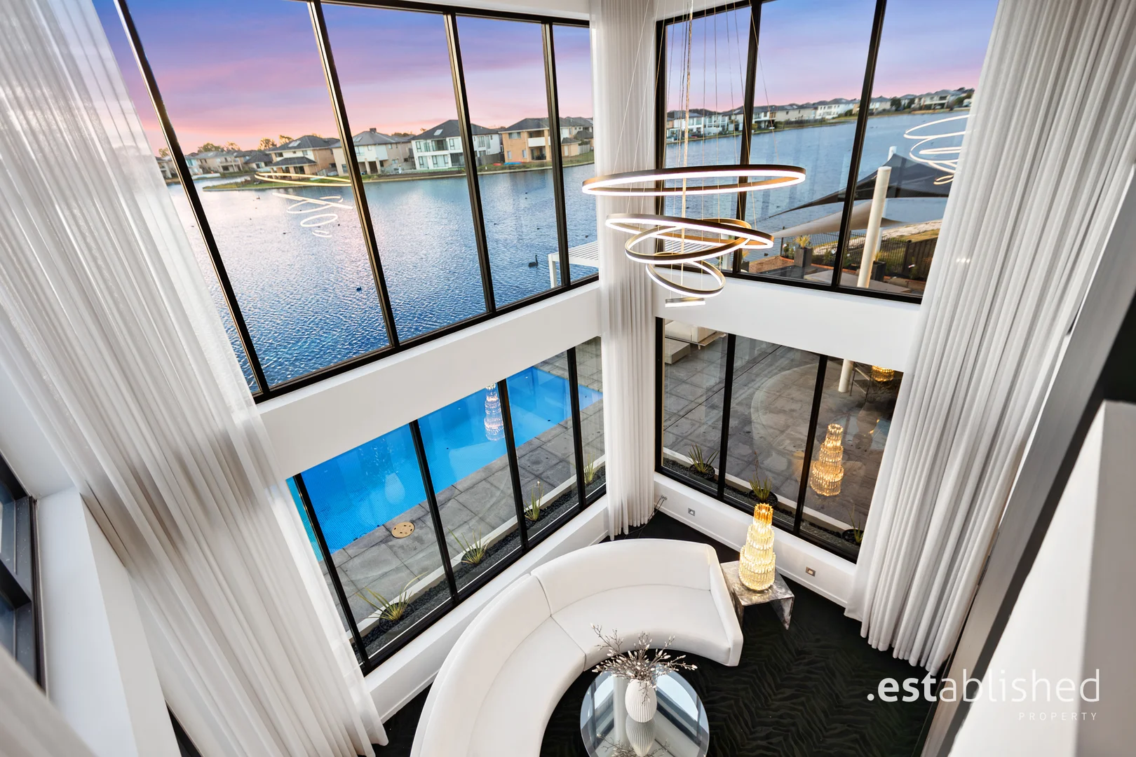 Additional image 2 of 18 Spinnaker Rise, Sanctuary Lakes VIC 3030