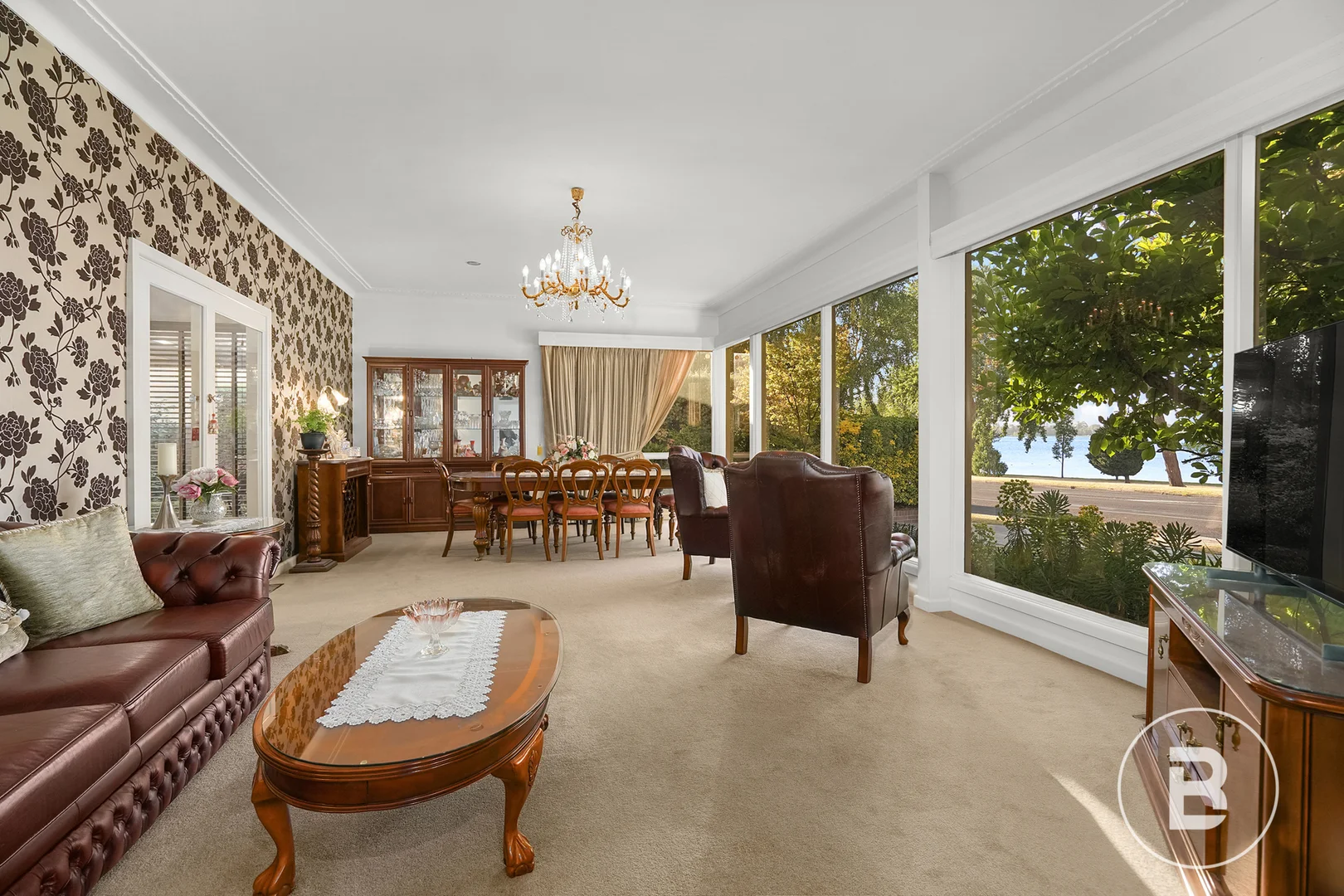 Additional image 3 of 121 Wendouree Parade, Lake Wendouree VIC 3350