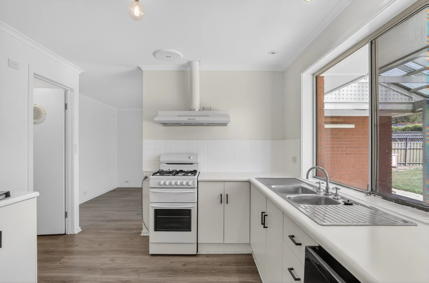 Additional image 8 of 11 Dolphin Avenue, Encounter Bay SA 5211