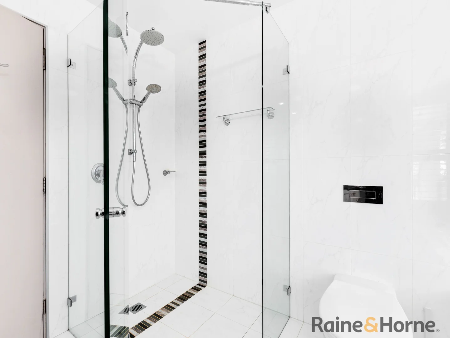 Additional image 40 of 129 Annetts Parade, Mossy Point NSW 2537