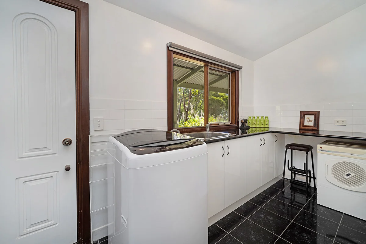 Additional image 12 of 77 Martin Street, Dunkeld VIC 3294