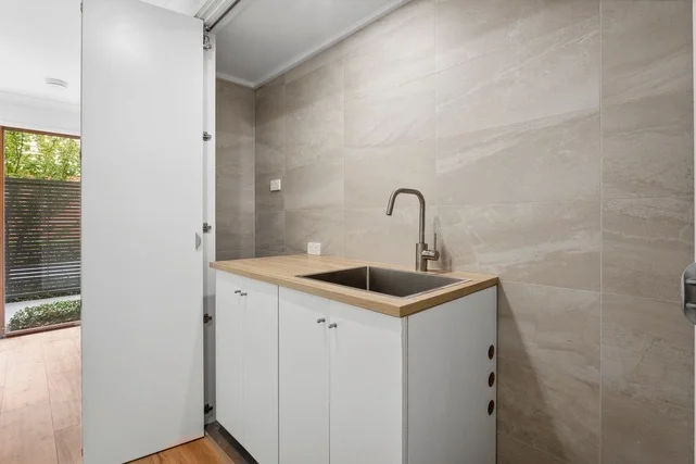 Additional image 9 of 3/67 Groom Street, Hughes ACT 2605