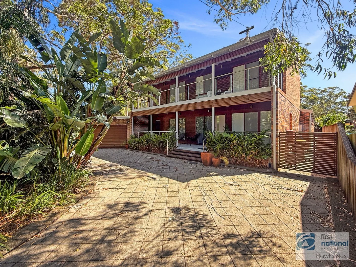 10 Elouera Close, Hawks Nest NSW 2324