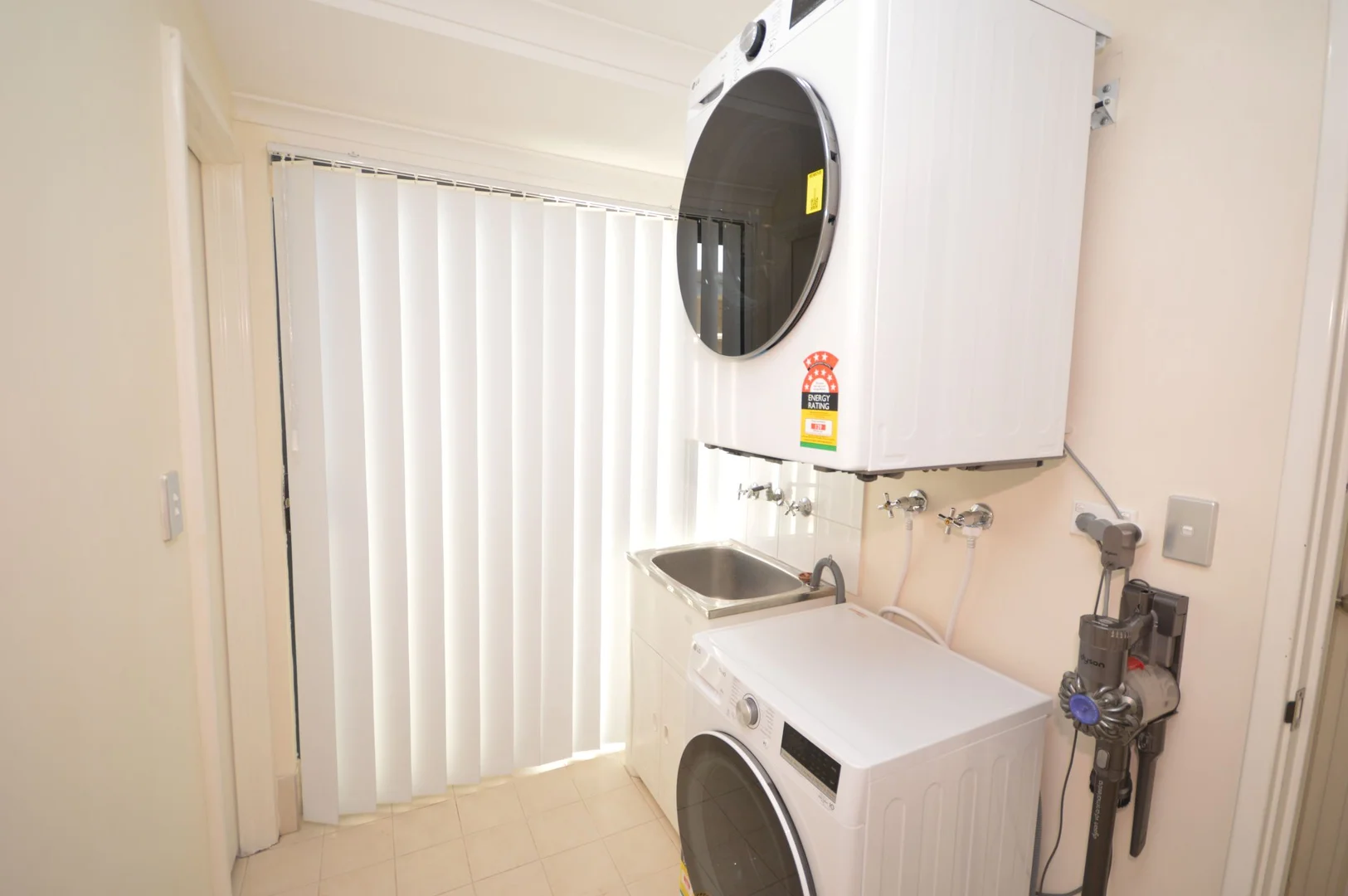 Additional image 15 of 5 Garcia Loop, Lakelands WA 6180