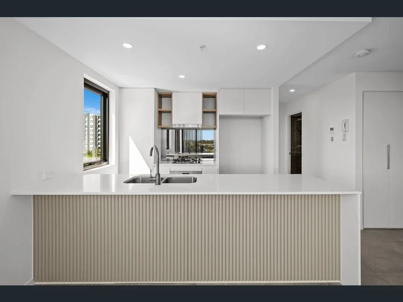 Additional image 4 of Hope Island QLD 4212