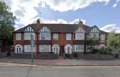 Hinckley Road, Western Park, Leicester LE3