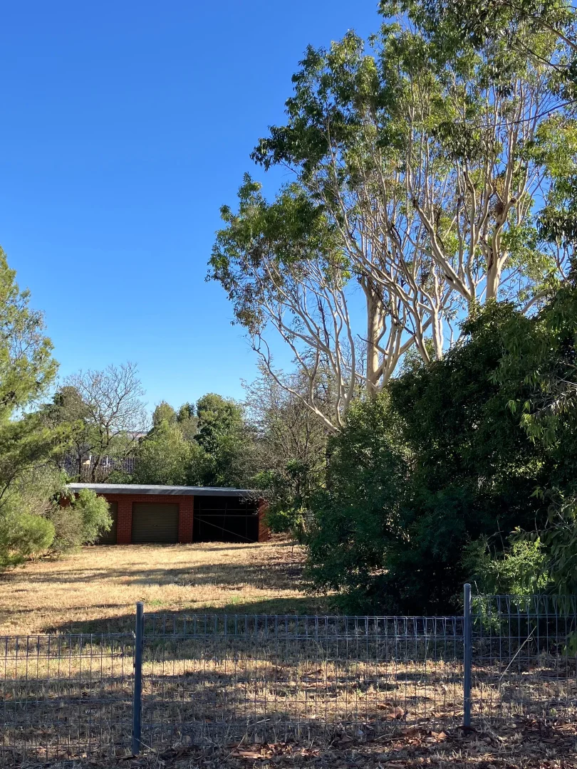 Additional image 7 of 11 Evans Parade, Parkes NSW 2870