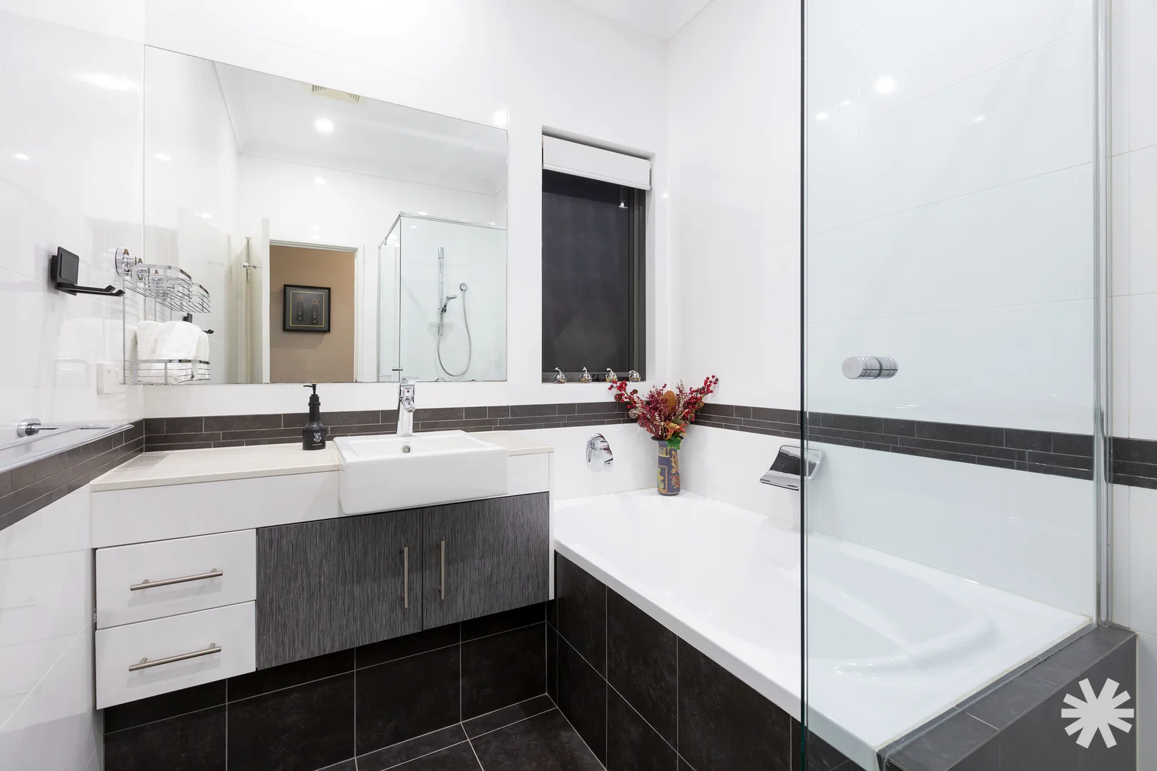 Additional image 26 of 4/53 South Terrace, Como WA 6152