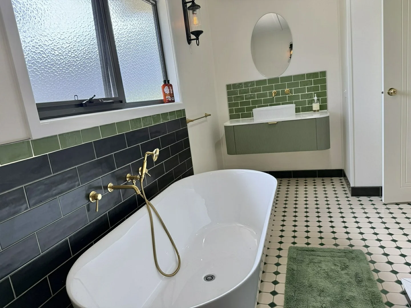 Additional image 17 of 7 Alieca Rise, Lakes Entrance VIC 3909