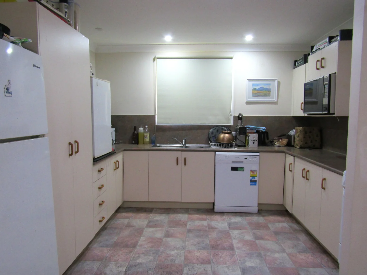 Additional image 2 of 5 Kurrajong Street, Blackwater QLD 4717