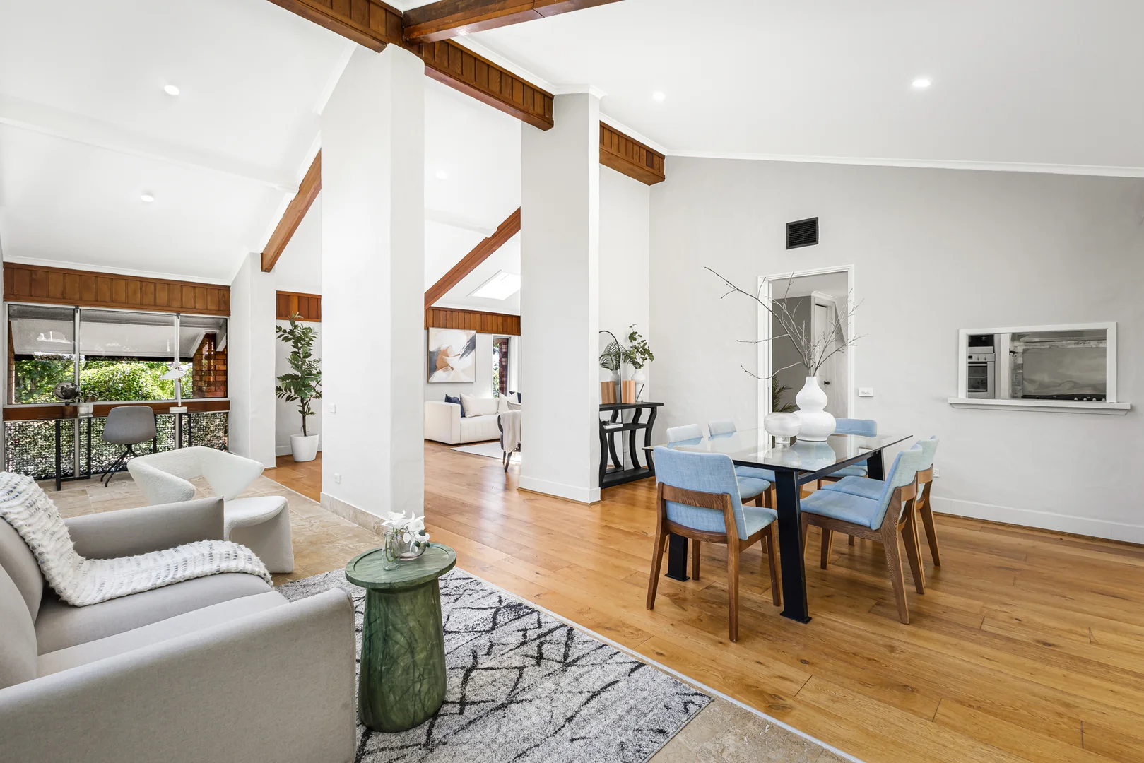 20 Hodgson Crescent, Baulkham Hills NSW 2153