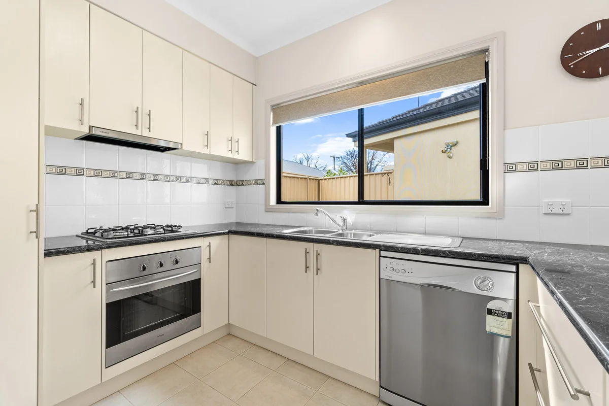 Additional image 3 of 2/35 Boisdale Street, Maffra VIC 3860