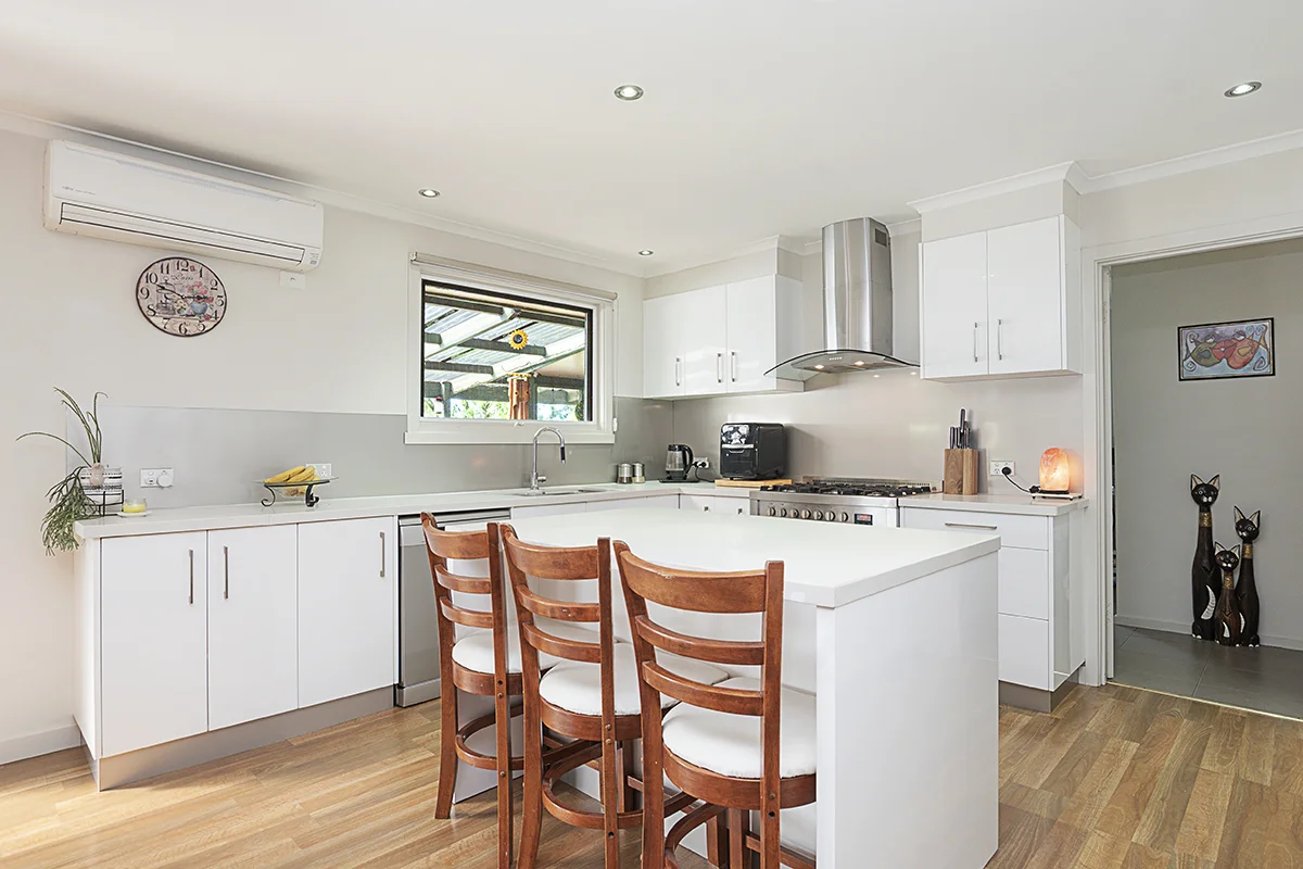 Additional image 2 of 8242 Hamilton Highway, Hamilton VIC 3300