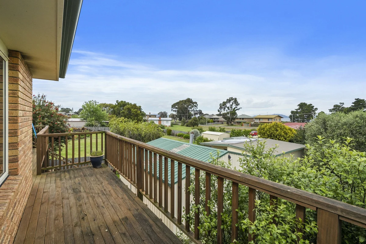 Additional image 12 of 8 Sunny View Avenue, Swansea TAS 7190