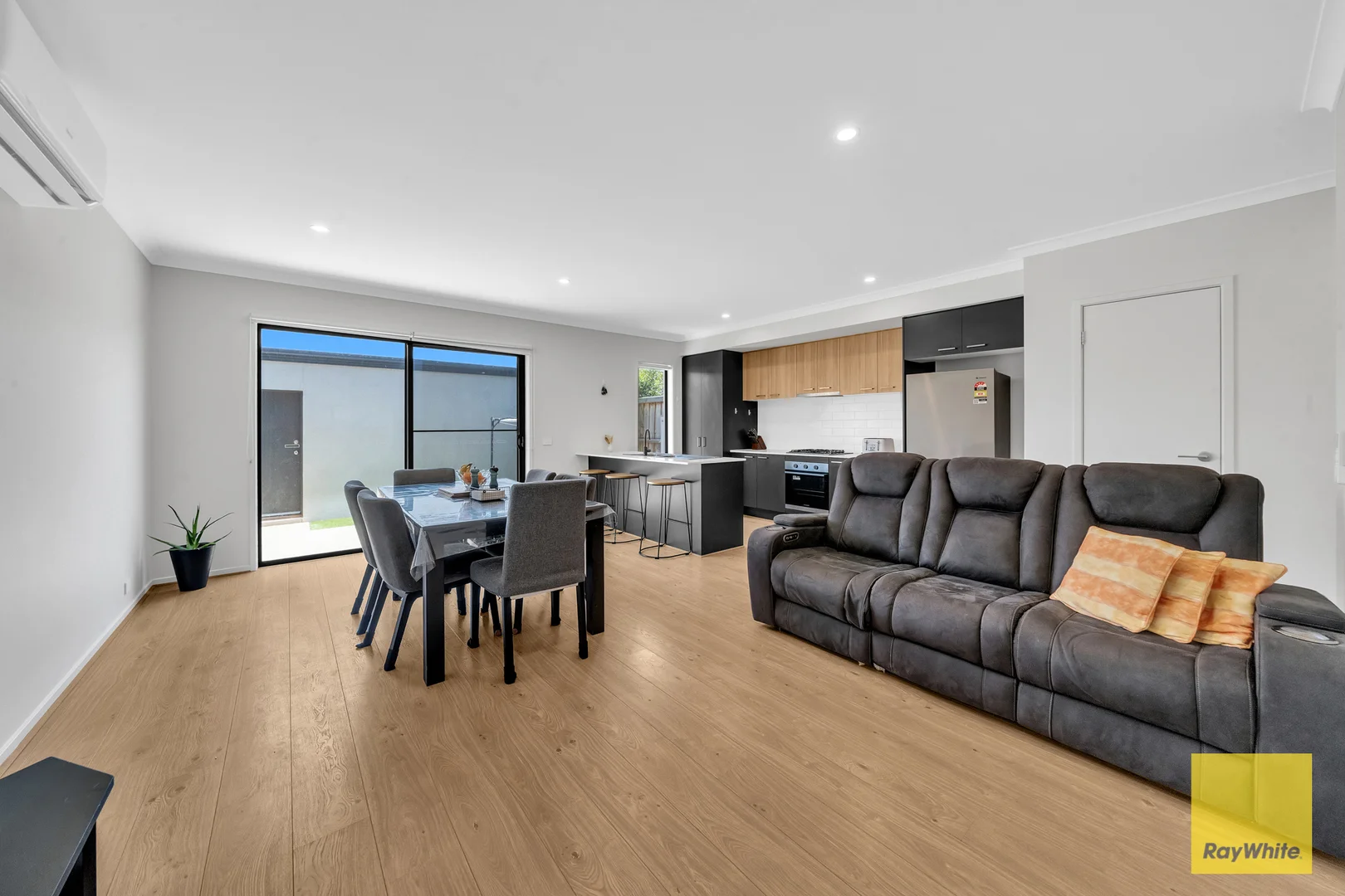 Additional image 5 of 12 Westphalia Walk, Bonnie Brook VIC 3335