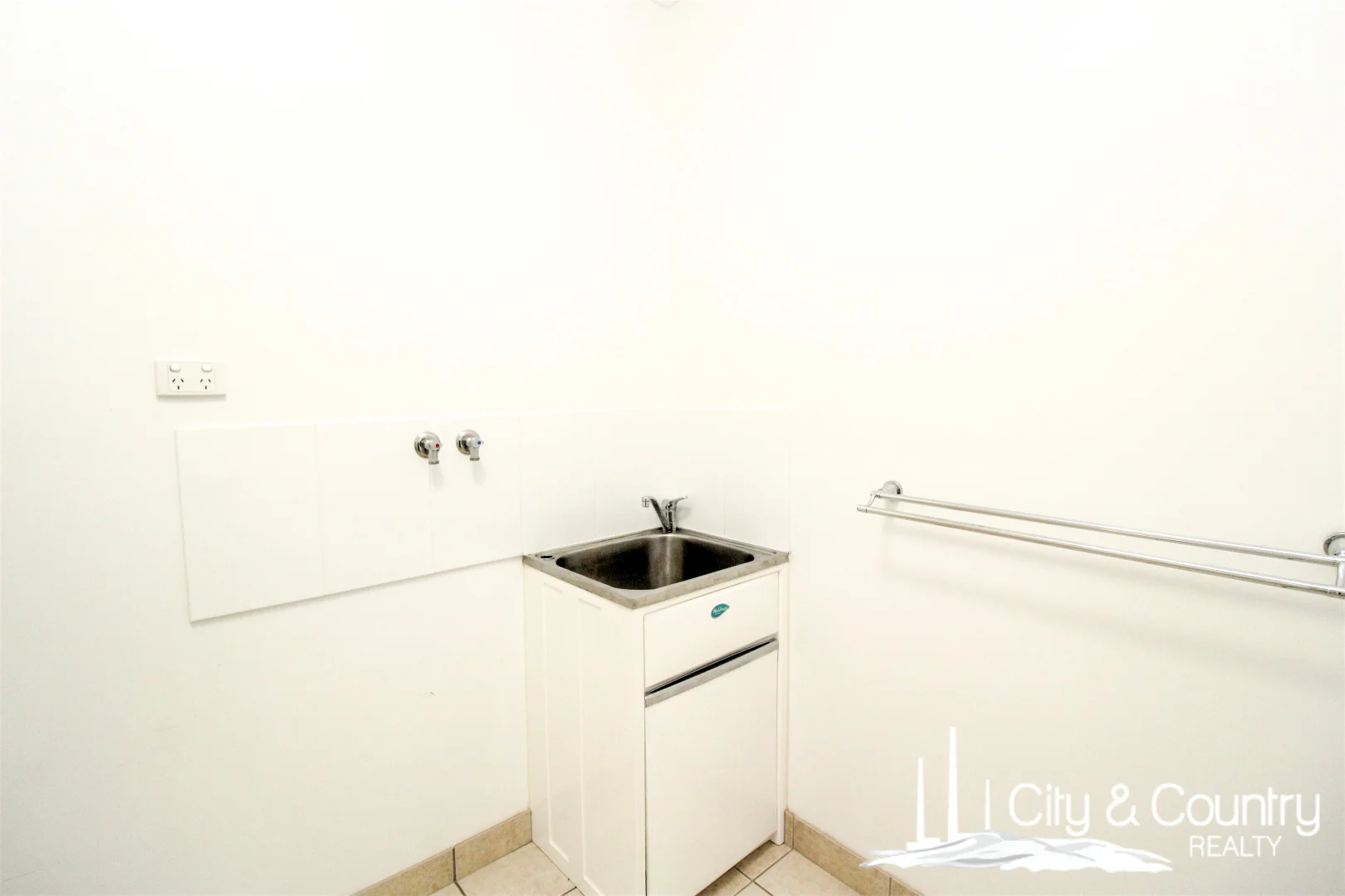 Additional image 5 of 1-5/43 Camooweal Street, Mount Isa QLD 4825