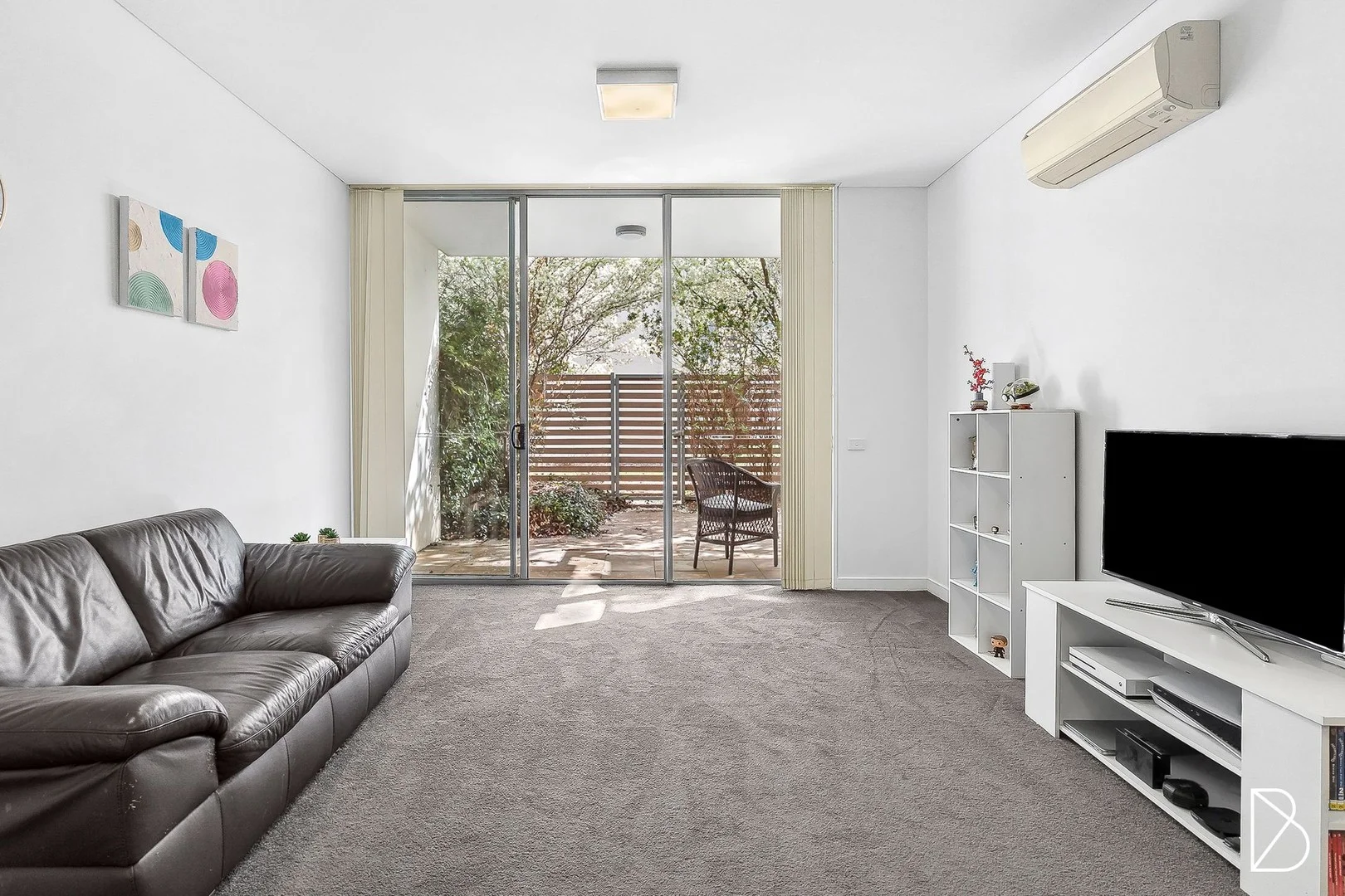 Additional image 2 of 61/116 Easty Street, Phillip ACT 2606