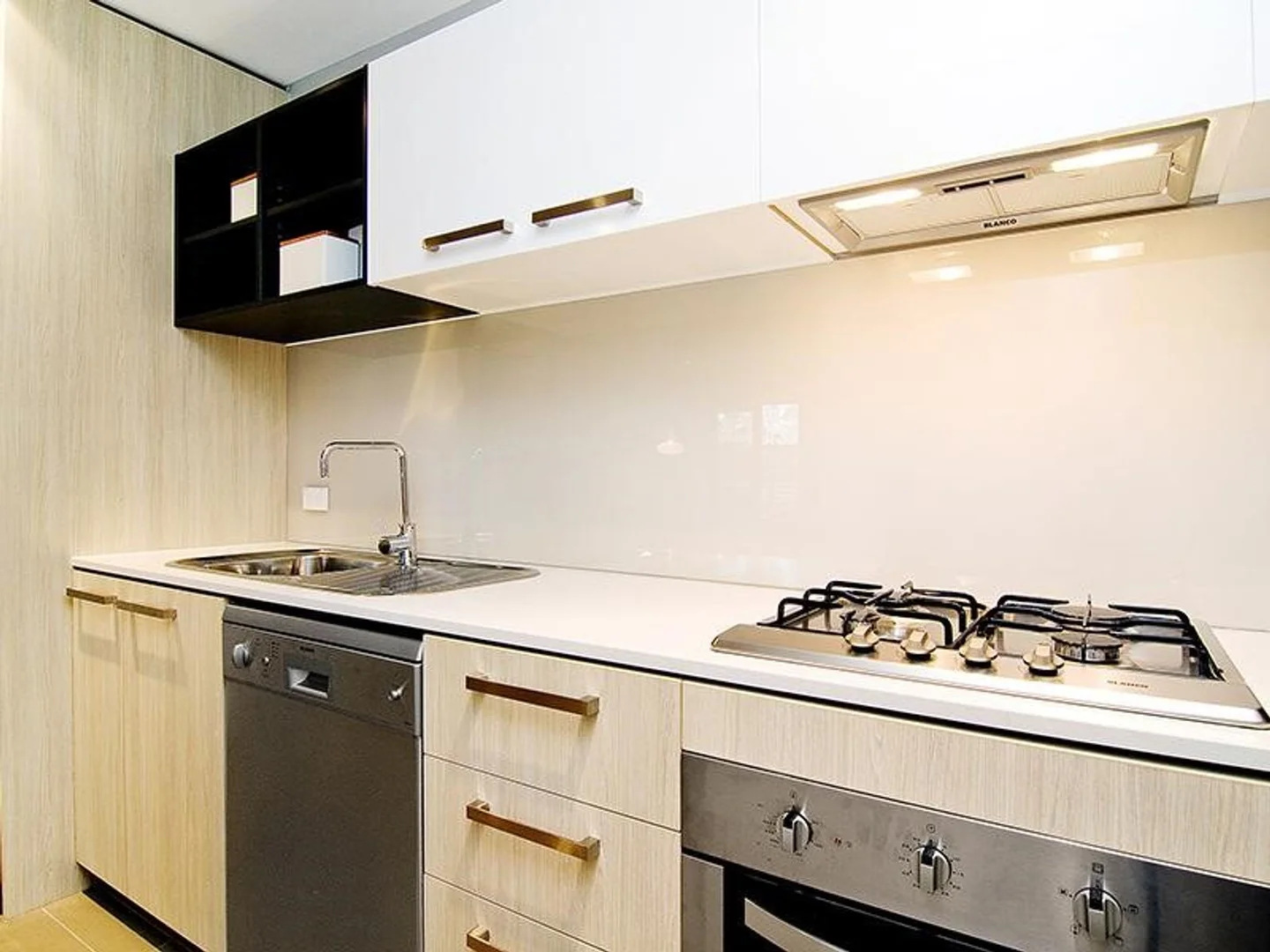 Additional image 4 of 203A Albert Street, Brunswick VIC 3056