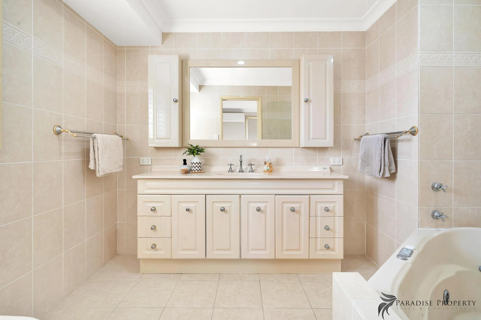 Additional image 15 of 24 Maryland Place, Parkinson QLD 4115