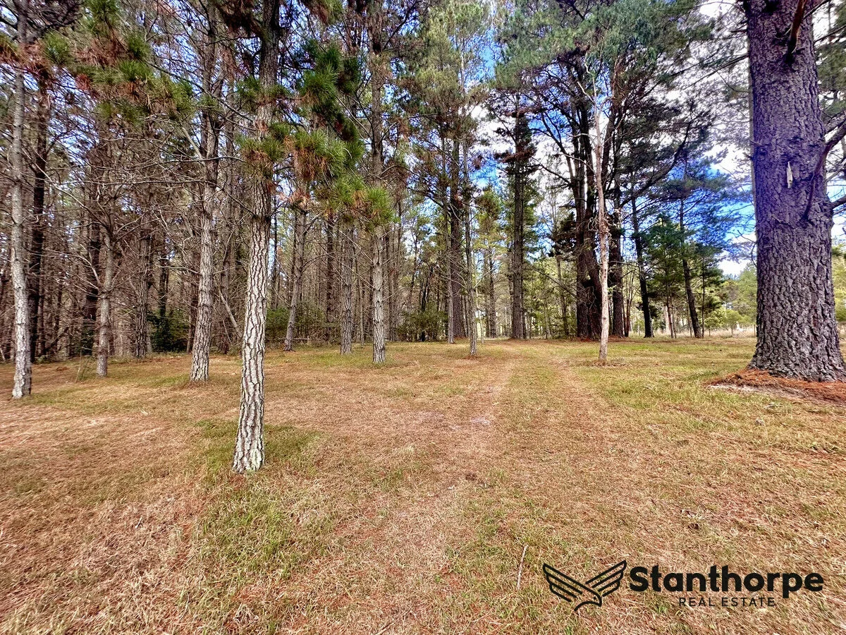 Additional image 34 of 240 Panoramic Drive, Sugarloaf QLD 4380