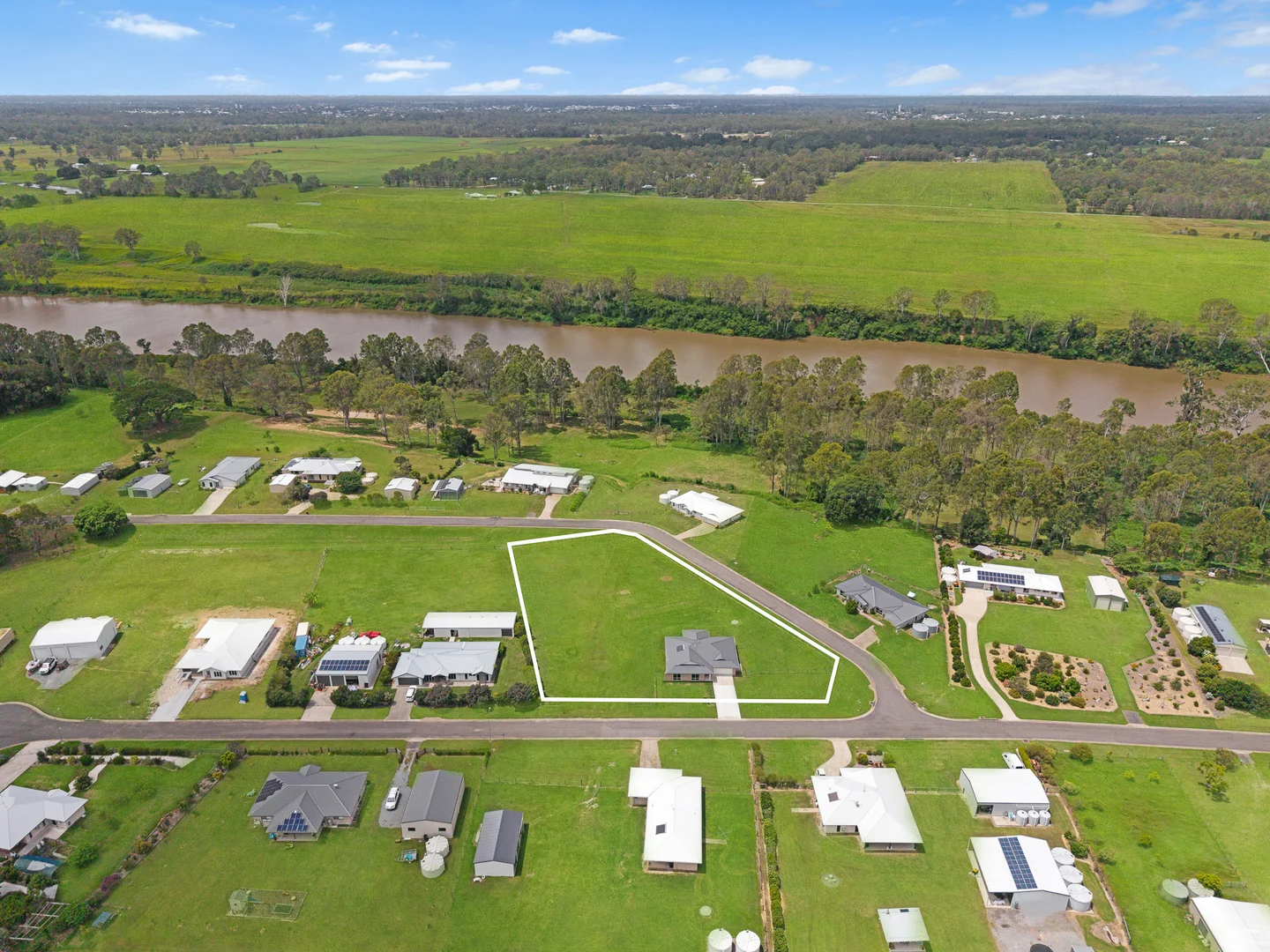 Additional image 19 of 70 Lake Drive, Yengarie QLD 4650