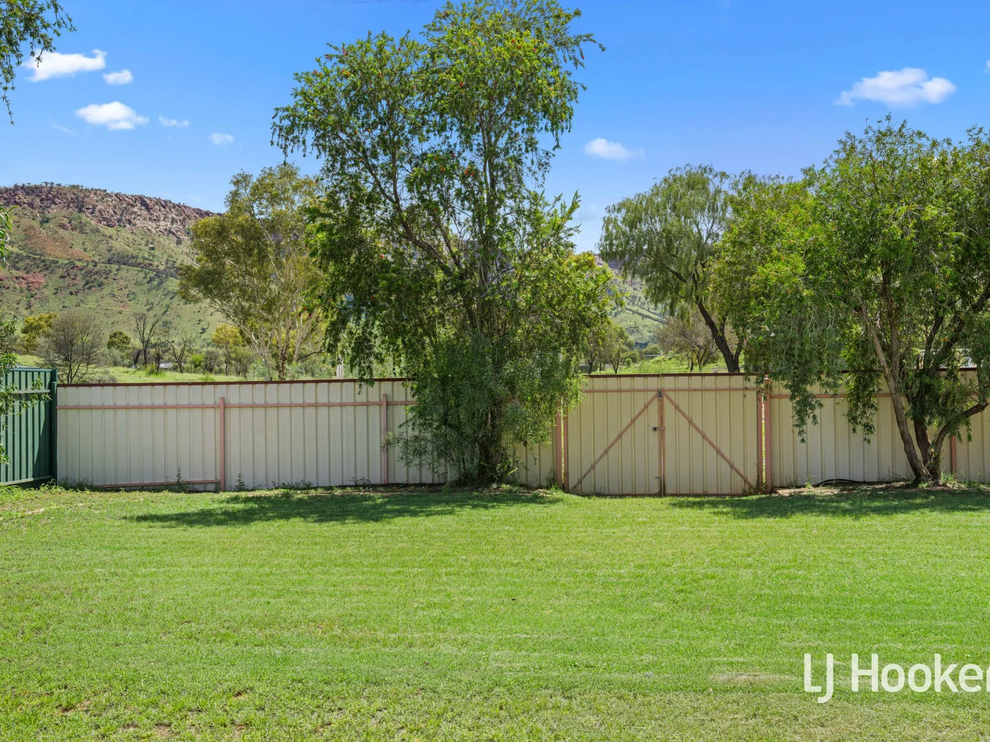 Additional image 17 of 2 Kempeana Crescent, Araluen NT 0870