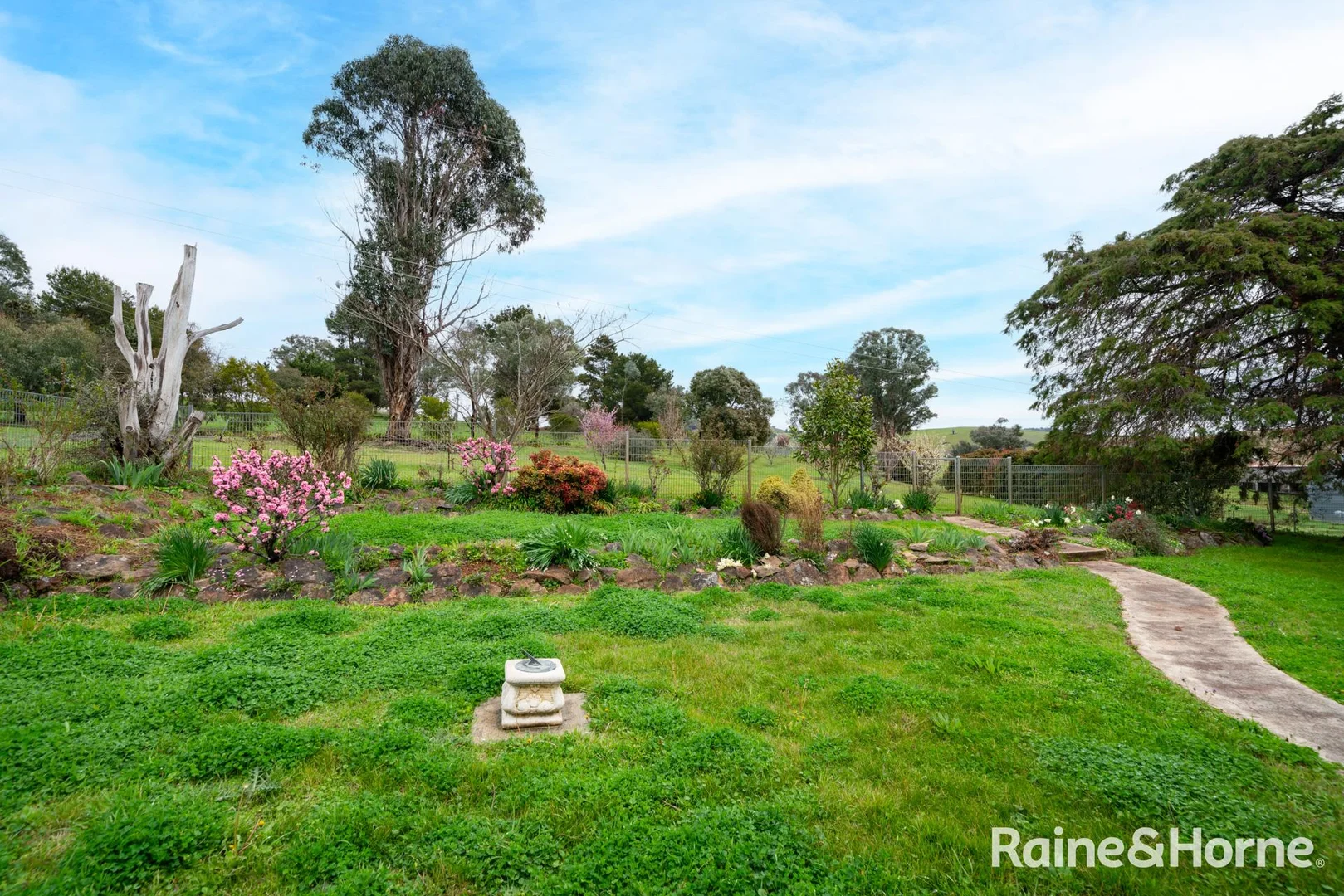 Additional image 20 of 2216 Freemantle Road, Freemantle NSW 2795