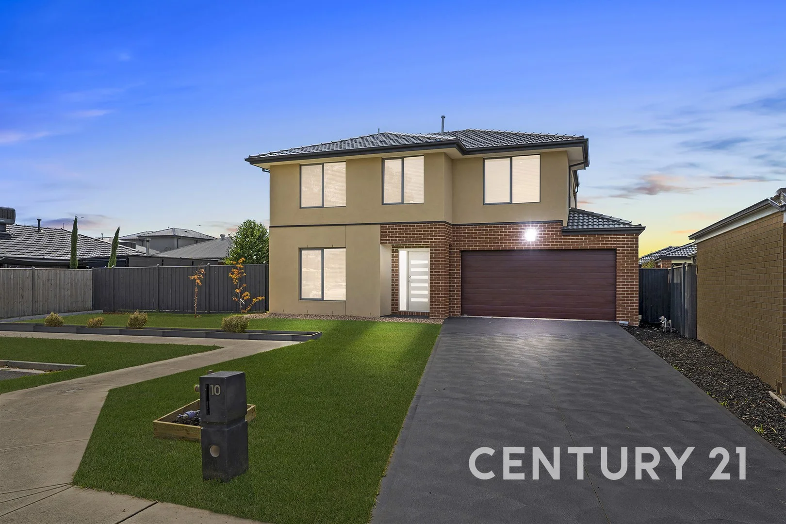 10 Joplin Close, Cranbourne East VIC 3977