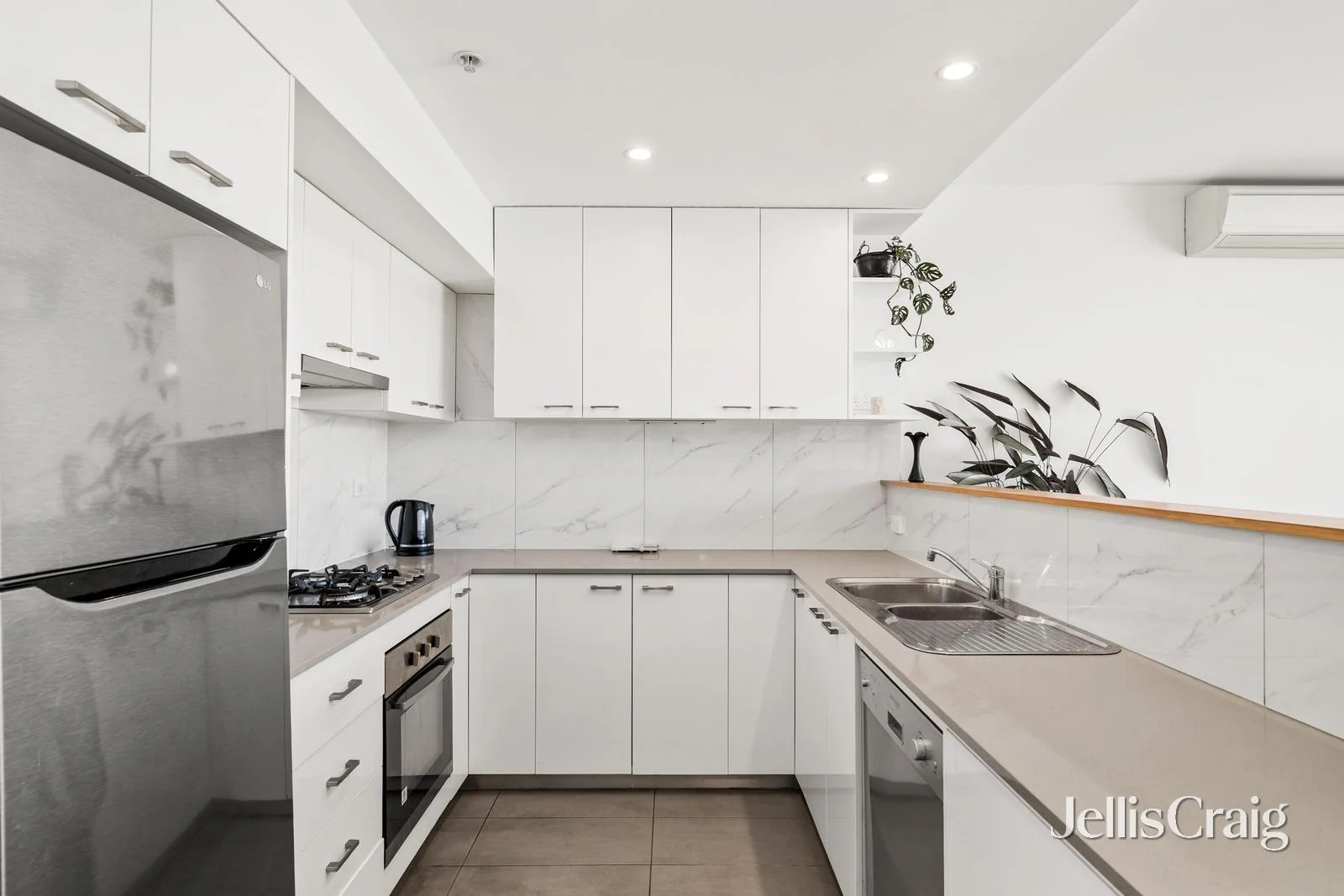 Additional image 3 of 211/40 Burgundy Street, Heidelberg VIC 3084