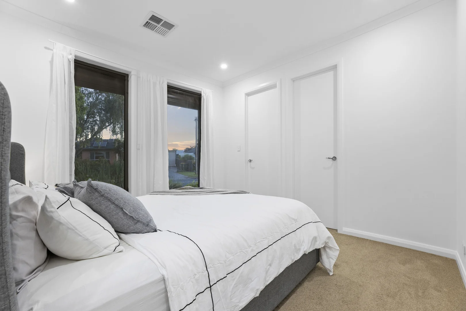 Additional image 10 of 12A Helen Terrace, Valley View SA 5093