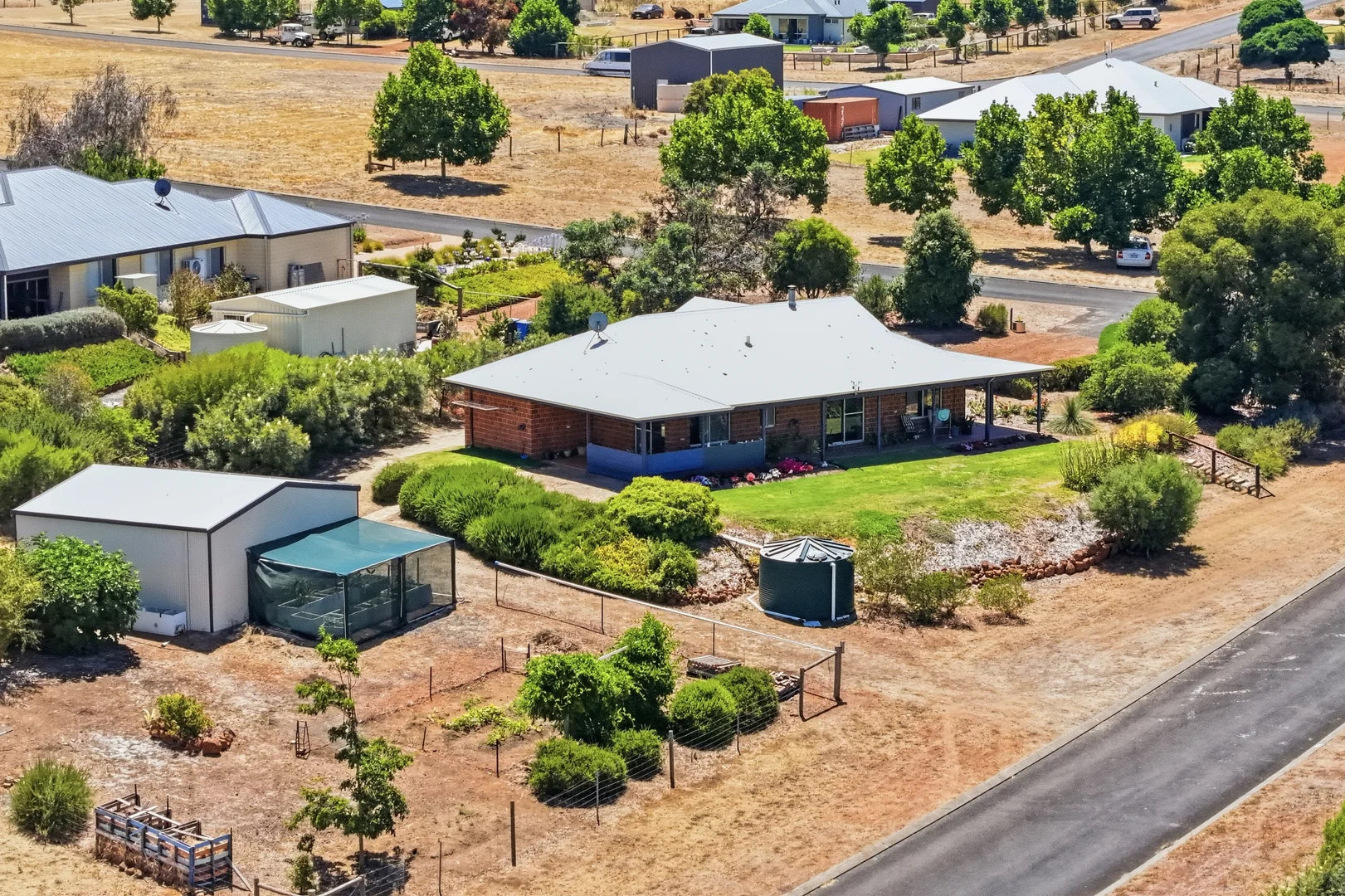 Additional image 2 of 1 Park Avenue, Bridgetown WA 6255