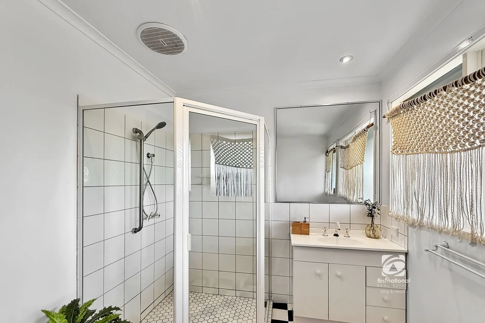 Additional image 10 of 3 Eel Street, Lake Tyers Beach VIC 3909