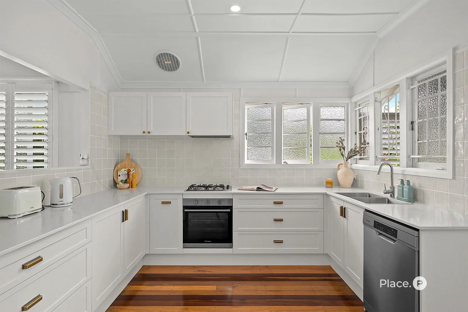 Additional image 3 of 1 Gibson Crescent, Holland Park QLD 4121