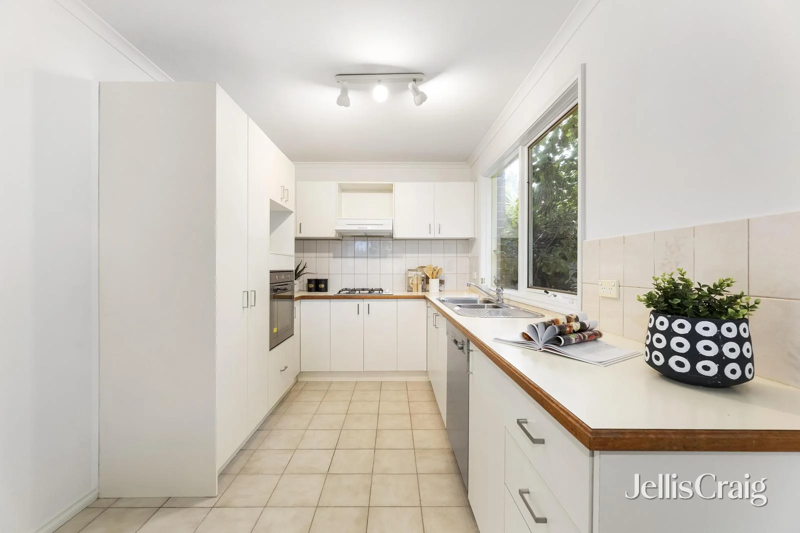 Additional image 7 of 25/12 Surrey Road, Mount Waverley VIC 3149