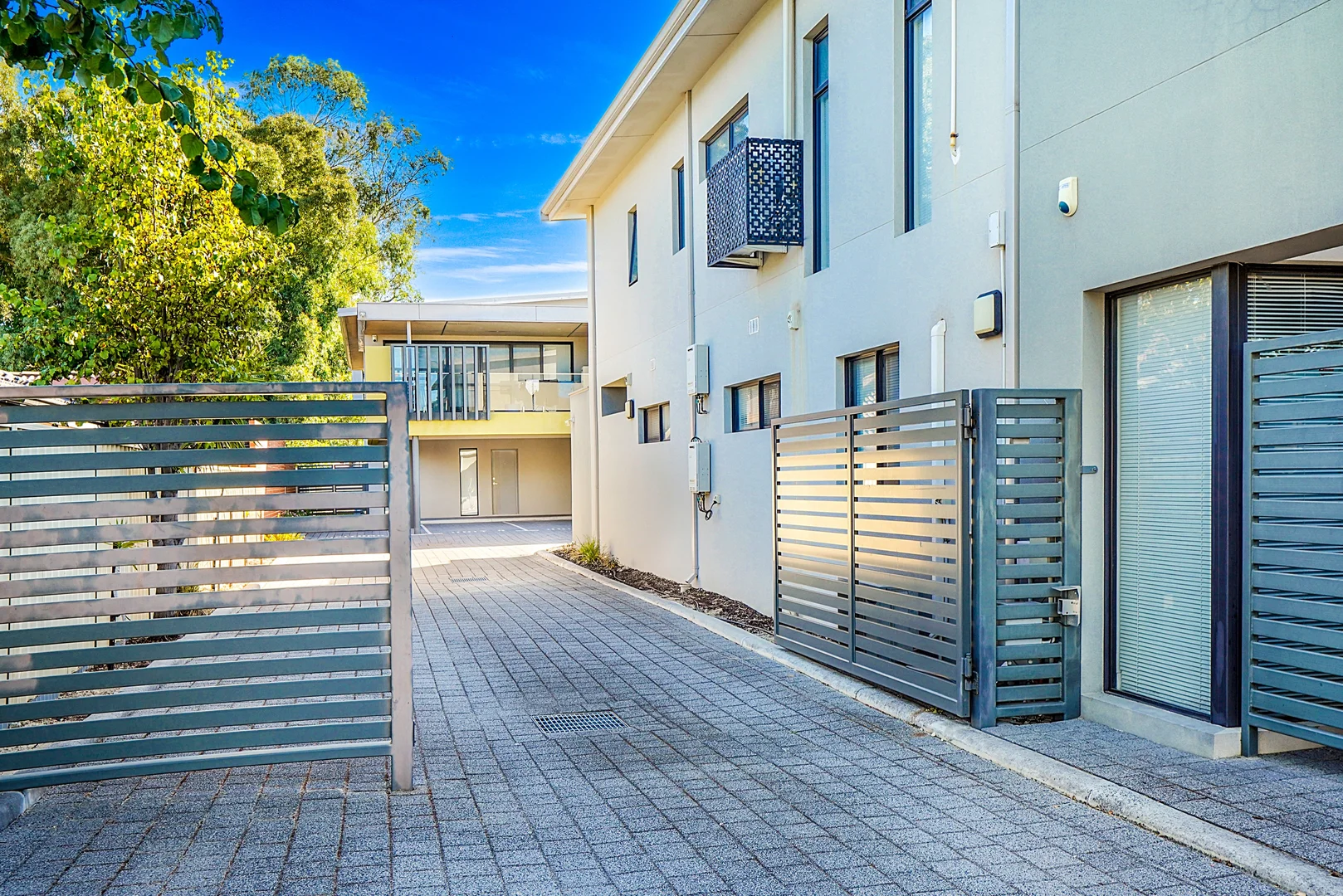 Additional image 13 of 8/316 Hardey Road, Cloverdale WA 6105