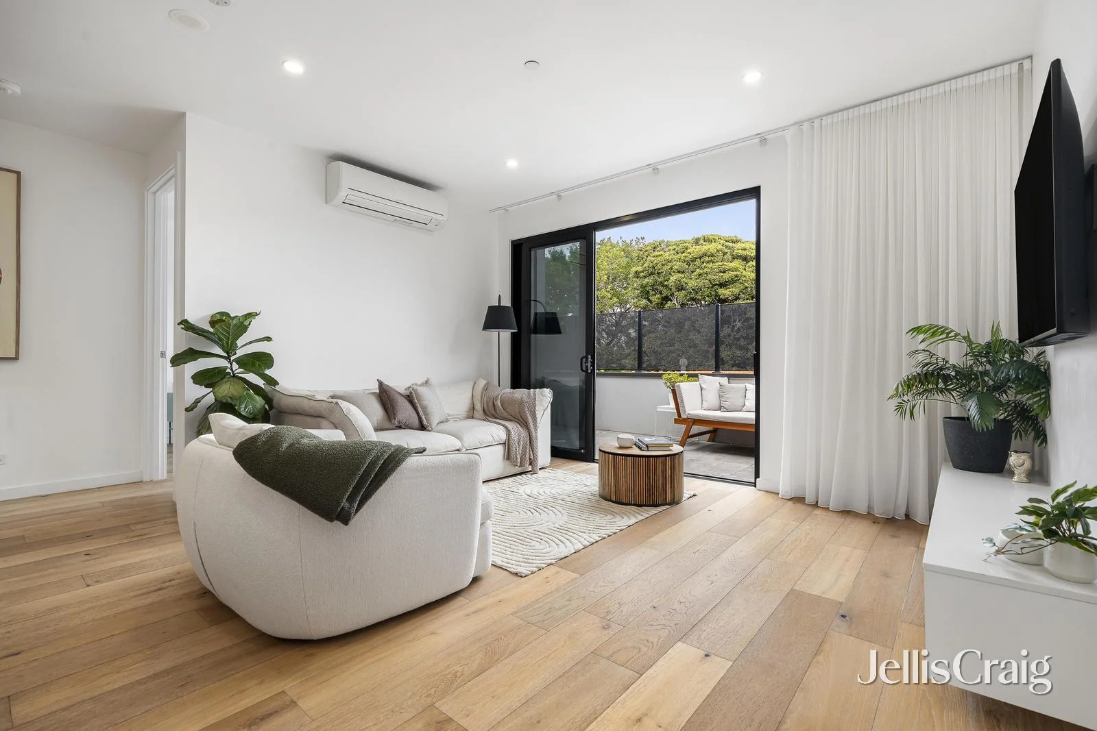 Additional image 3 of 203/4 Littlewood Street, Hampton VIC 3188