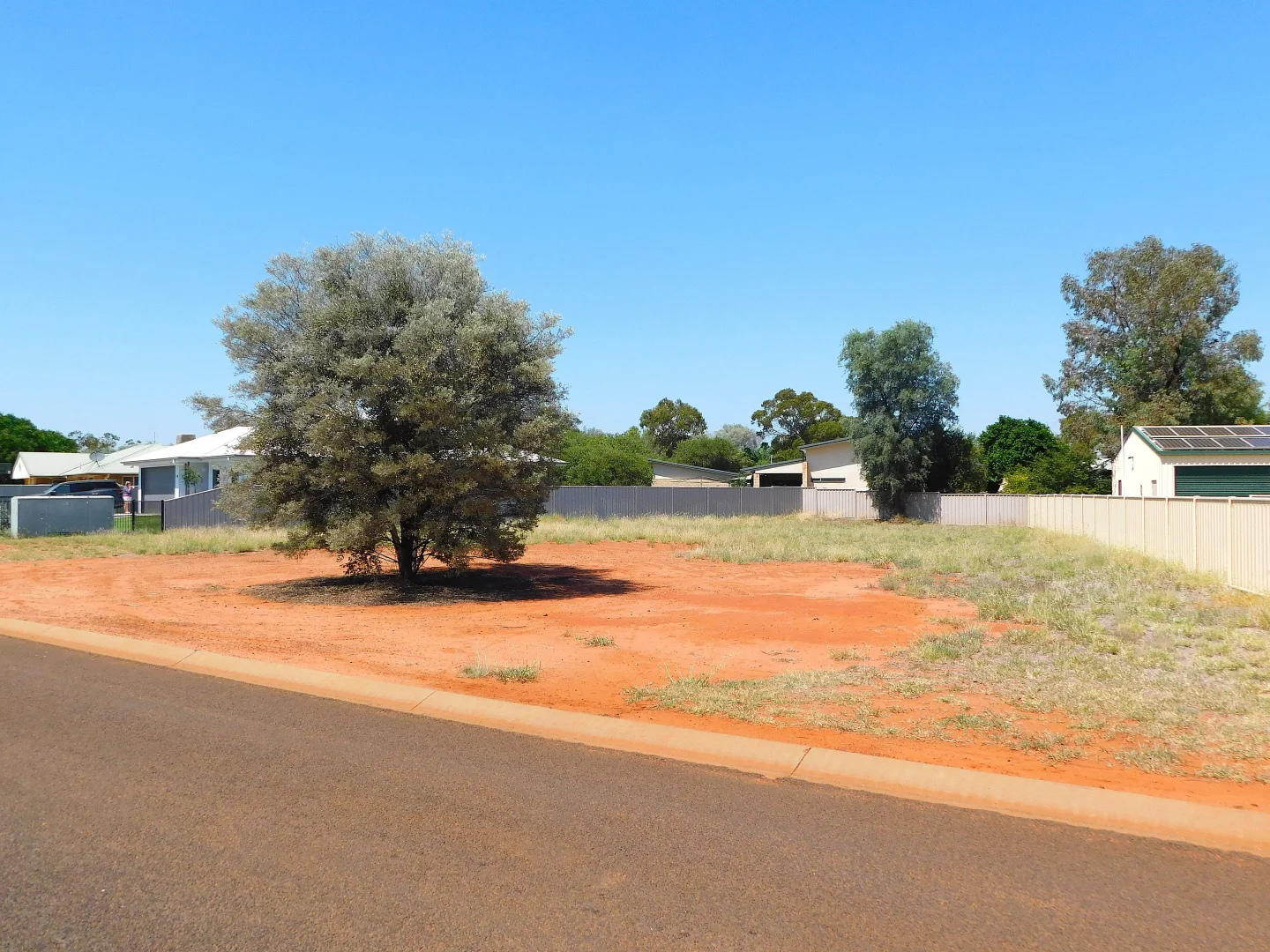 Additional image 3 of 10 Racecourse Drive, Charleville QLD 4470